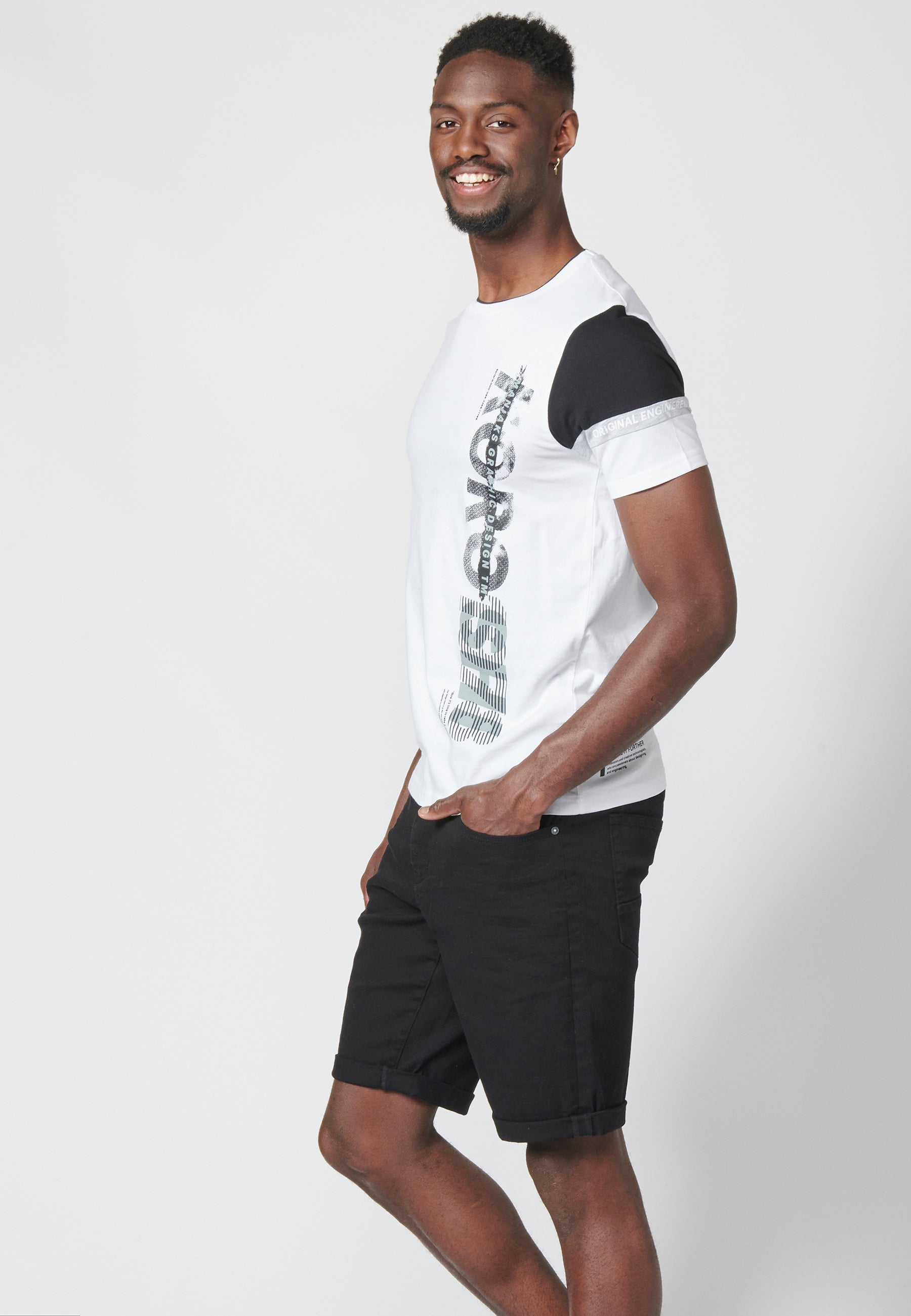 Camiseta Hombre Manga Corta Combinada Logo Lateral – Koroshi 2211MC21