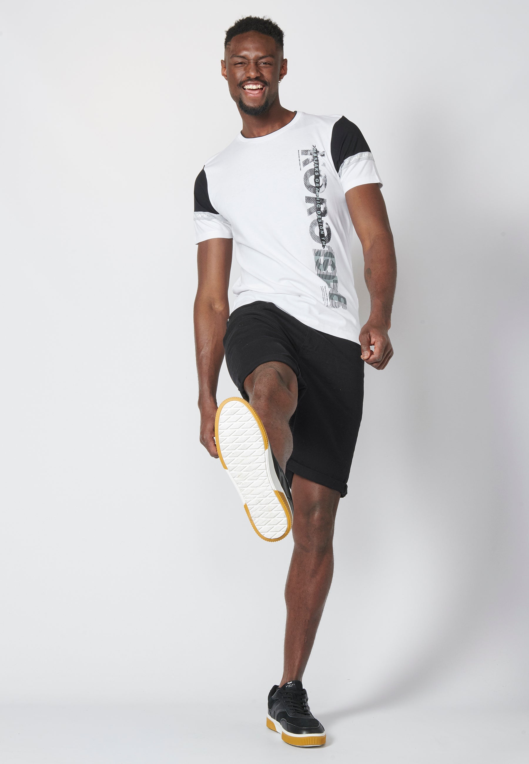 Camiseta Hombre Manga Corta Combinada Logo Lateral – Koroshi 2211MC21