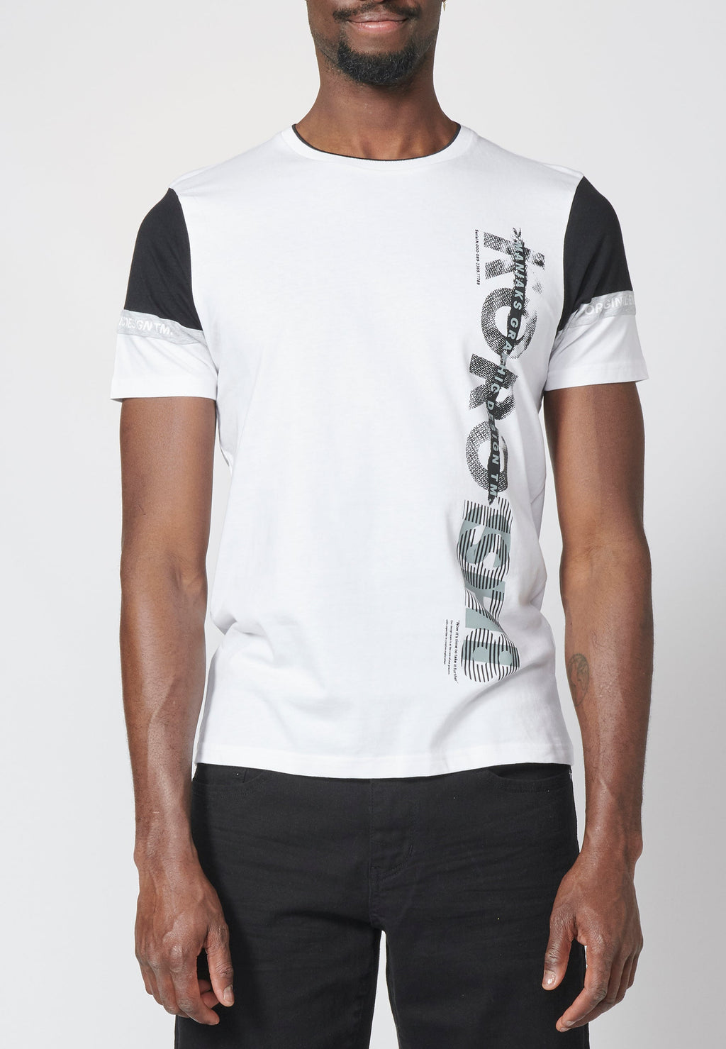 Camiseta Hombre Manga Corta Combinada Logo Lateral – Koroshi 2211MC21