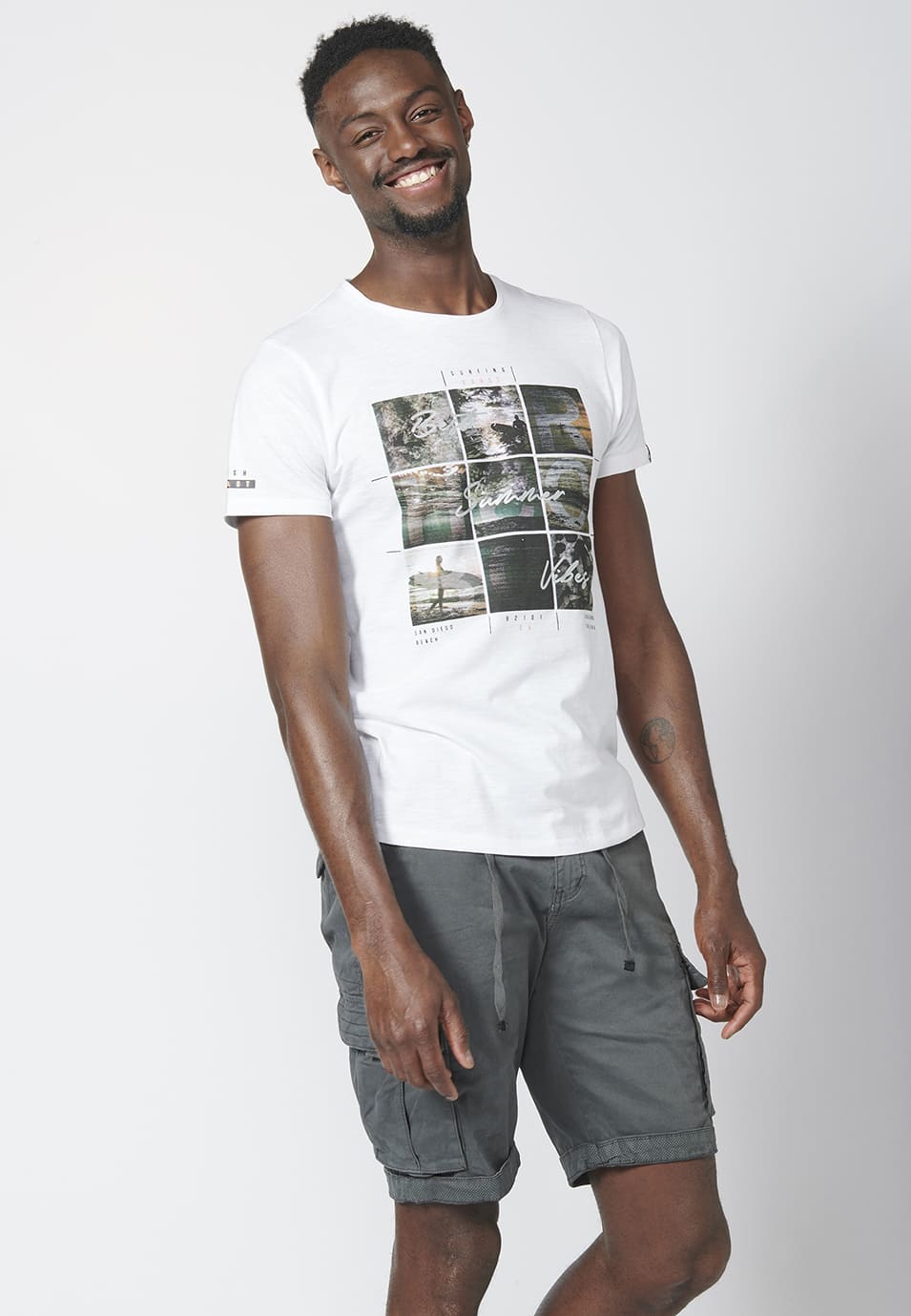 Camiseta Manga Corta Hombre Estampado Surfero 100% Algodón – Koroshi 2211MC28