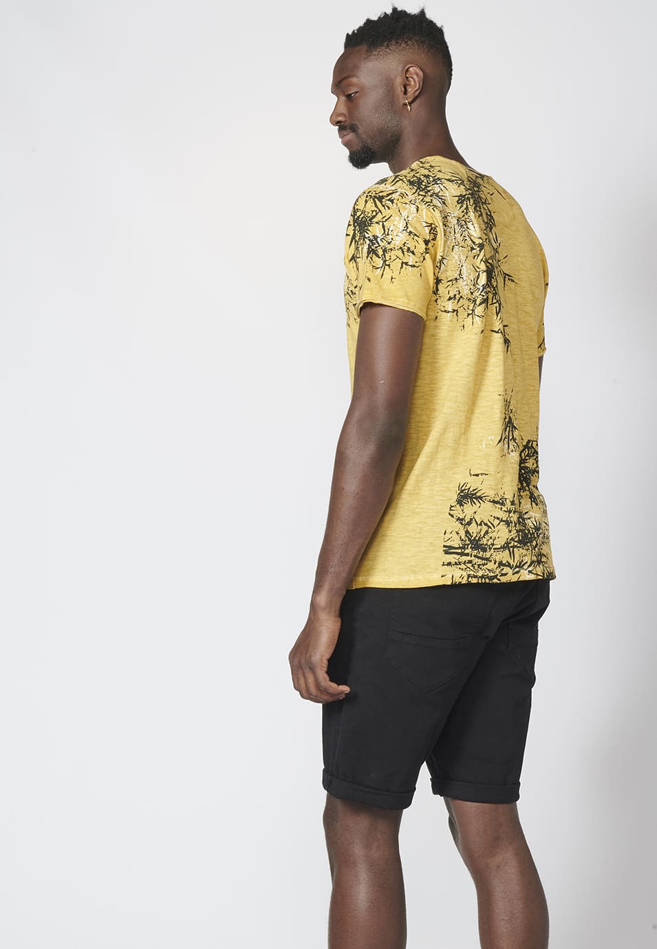 Camiseta Manga Corta Hombre Bolsillo y Estampado – Koroshi 2211MC31