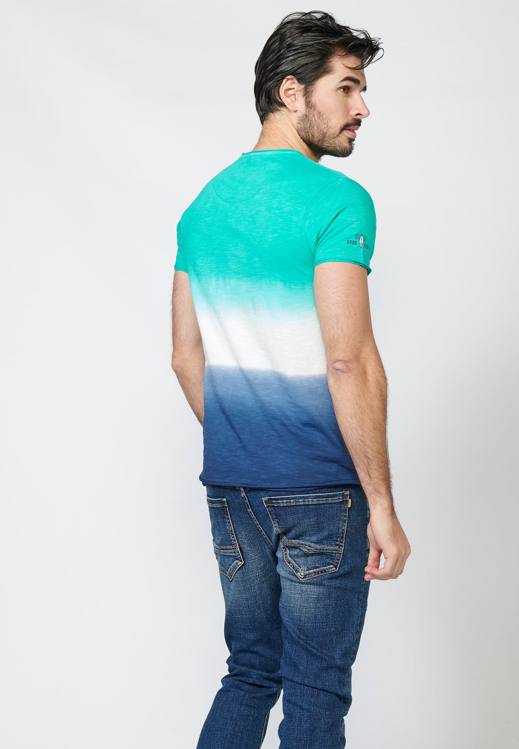 Camiseta Manga Corta Hombre Dip Dye con Rayas en Pecho – Koroshi 2211MC37