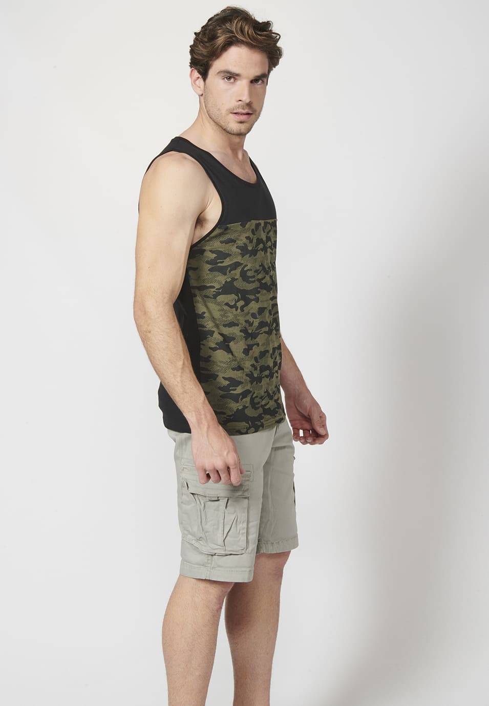Camiseta de Tirantes Hombre Estampado Camuflaje – Koroshi 2211MS07