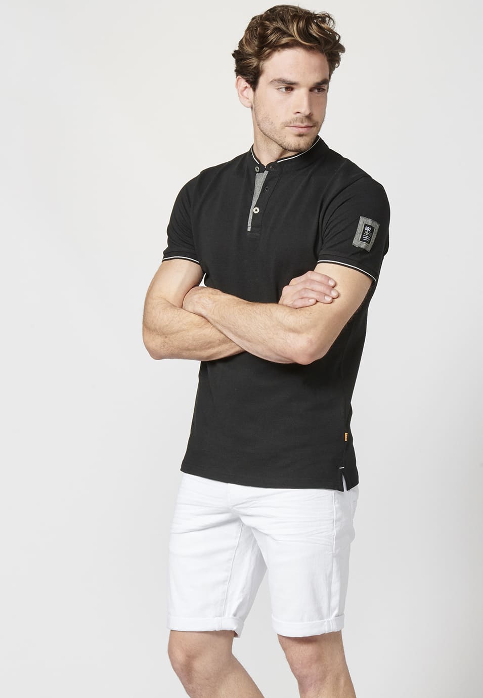 Polo Piqué Hombre Cuello Mao Estampado Lateral – Koroshi 2211PC26