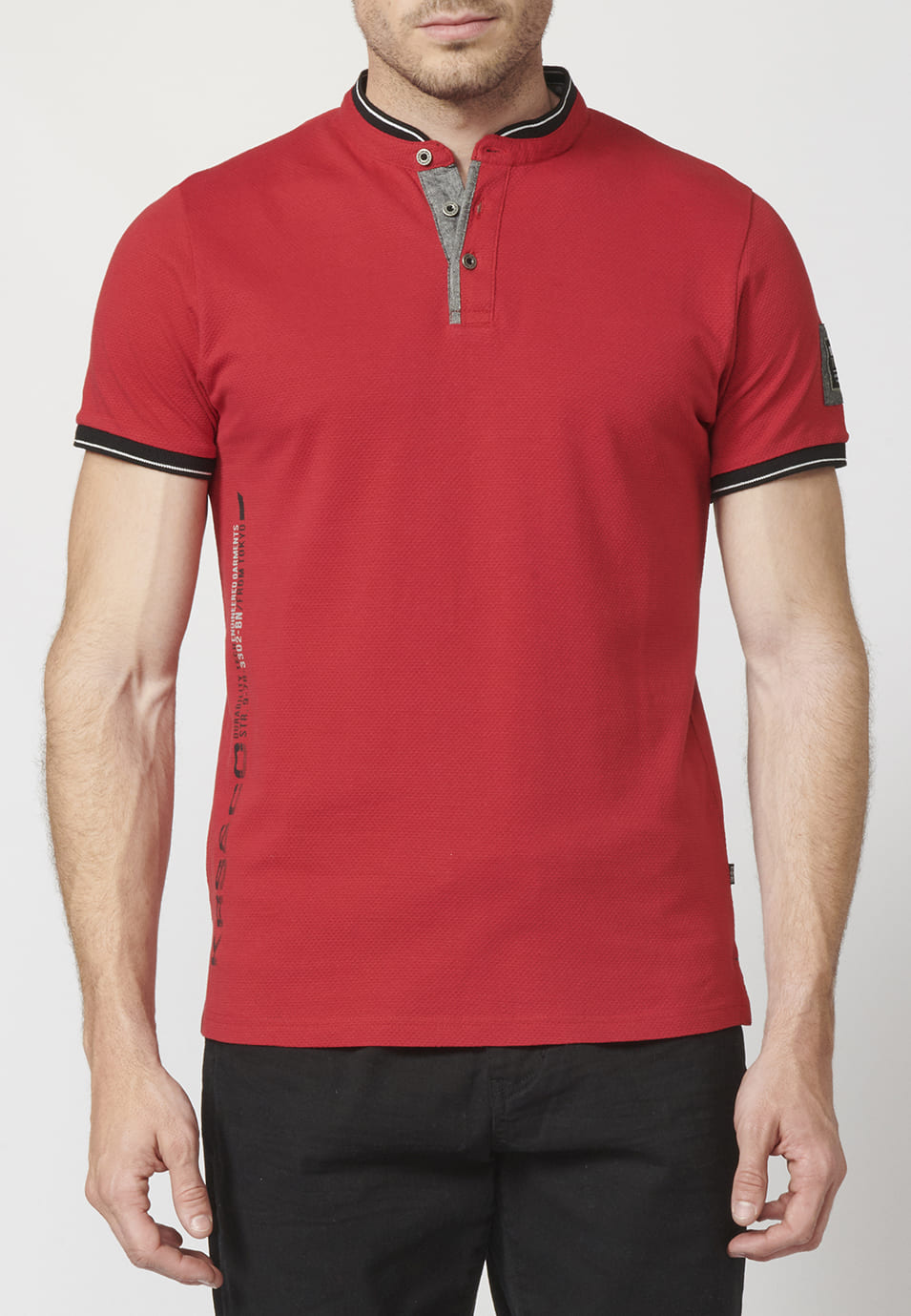 Polo Piqué Hombre Cuello Mao Estampado Lateral – Koroshi 2211PC26