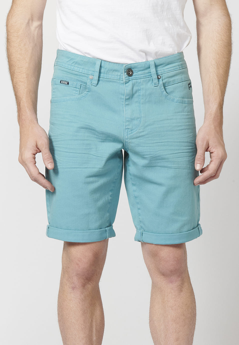 Bermuda Hombre Algodón Regular 5 Bolsillos con Vuelta – Koroshi 2211PS01
