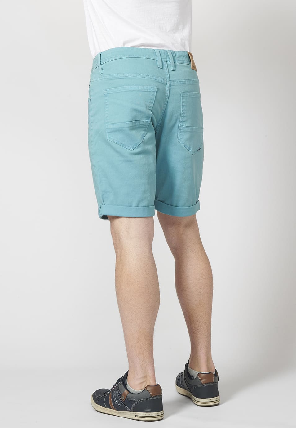 Bermuda Hombre Algodón Regular 5 Bolsillos con Vuelta – Koroshi 2211PS01
