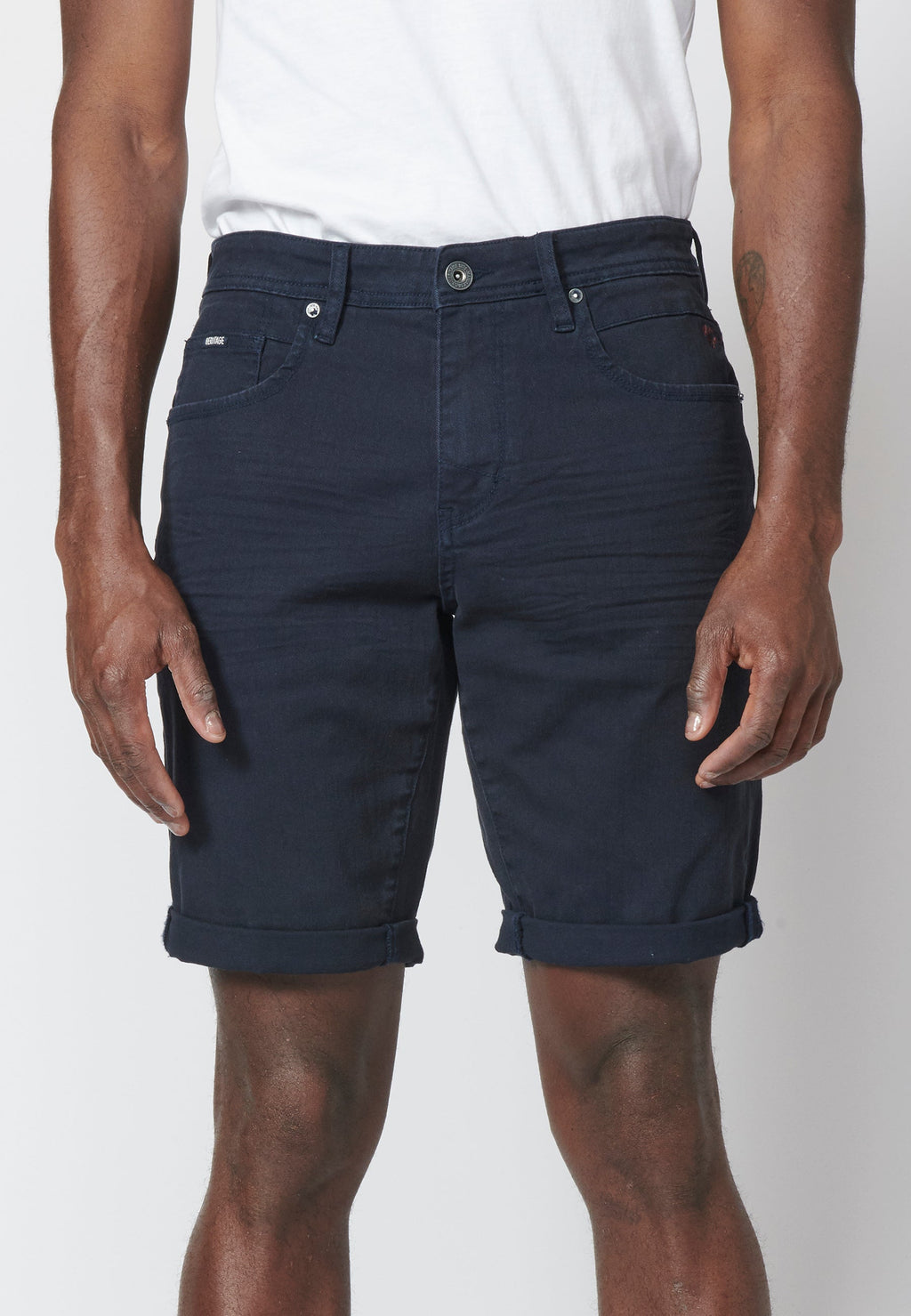 Bermuda Hombre Algodón Regular 5 Bolsillos con Vuelta – Koroshi 2211PS01