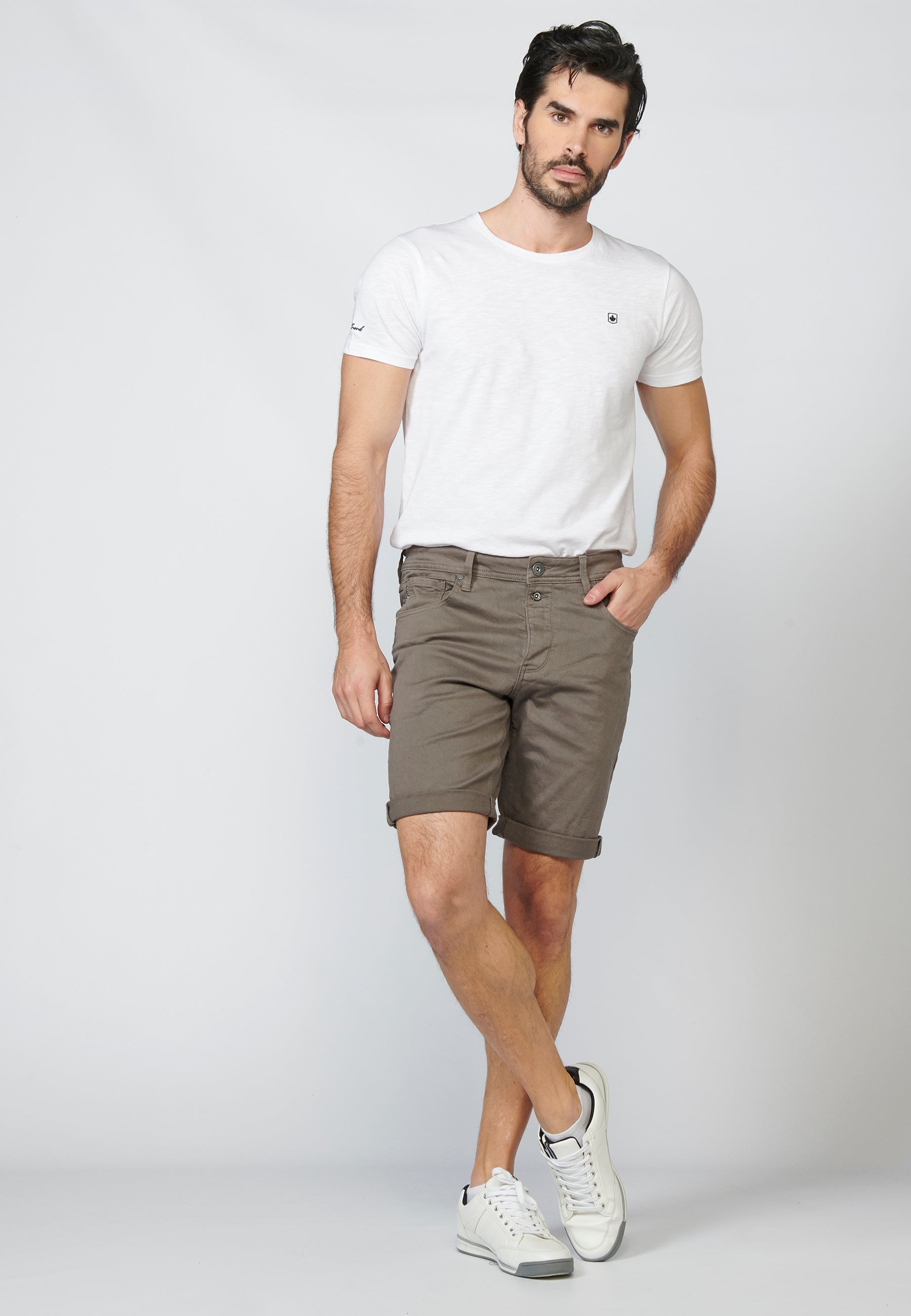 Short Hombre Tapered Algodón con Cadena Extraíble – Koroshi 2211PS03