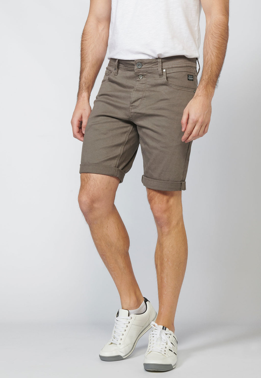 Short Hombre Tapered Algodón con Cadena Extraíble – Koroshi 2211PS03