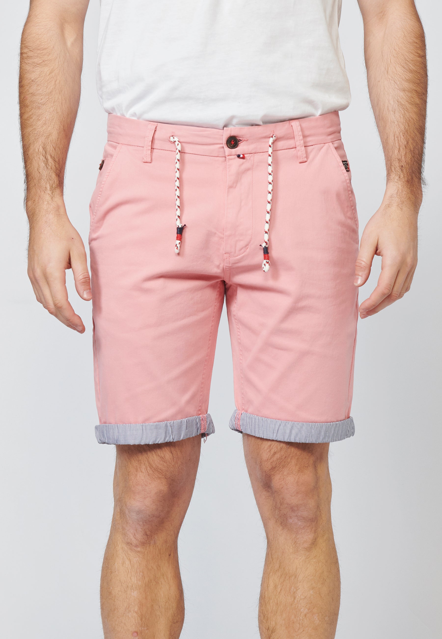 Bermuda Chino con Cordón y Vuelta a Contraste Hombre – Koroshi 2211PS07