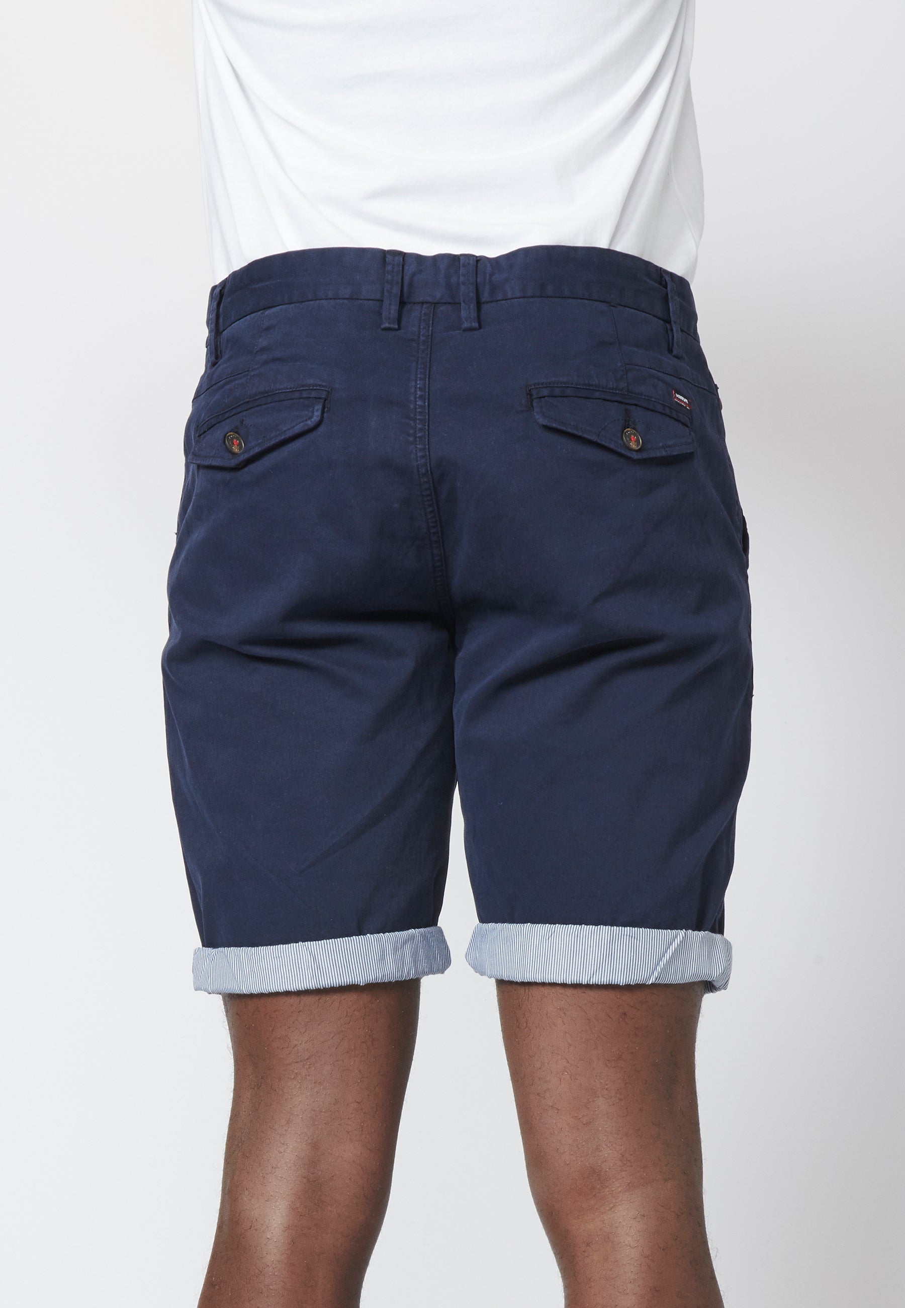 Bermuda Chino con Cordón y Vuelta a Contraste Hombre – Koroshi 2211PS07