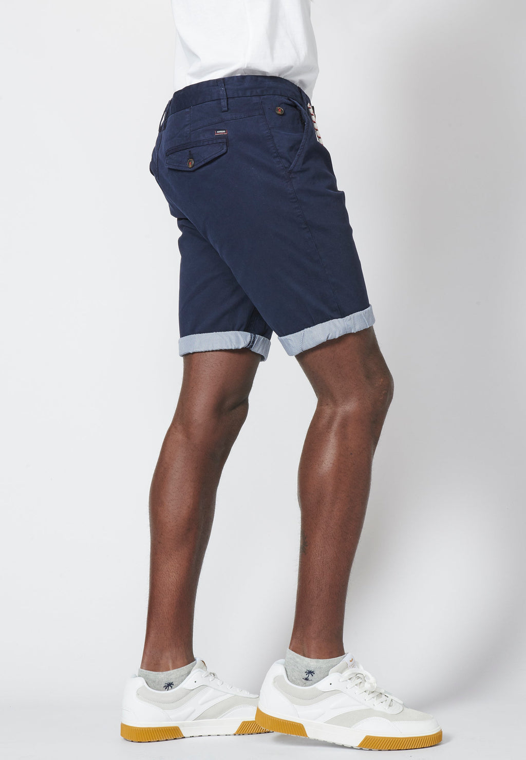 Bermuda Chino con Cordón y Vuelta a Contraste Hombre – Koroshi 2211PS07