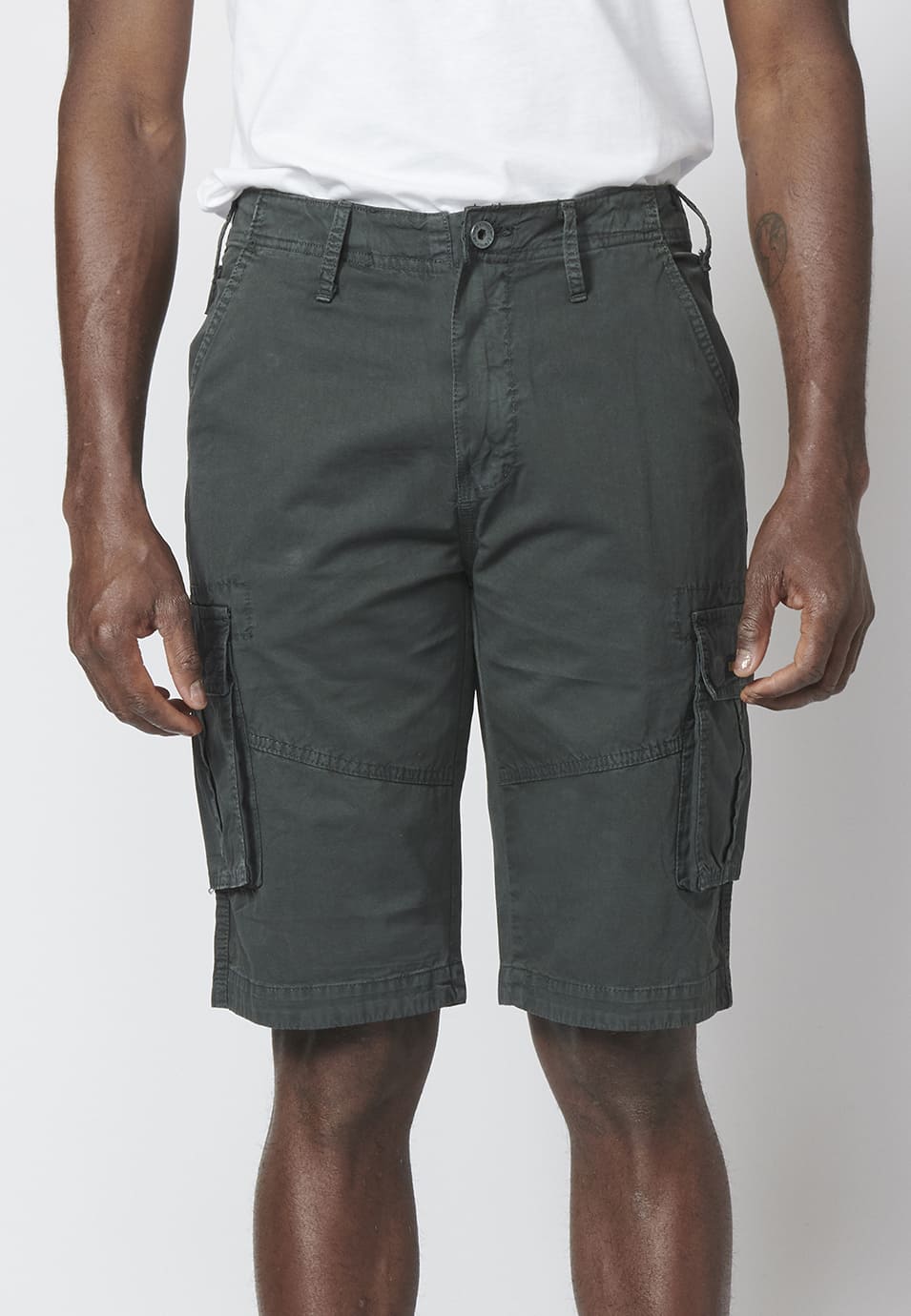 Bermuda Cargo de Algodón con Seis Bolsillos Hombre – Koroshi 2211PS11