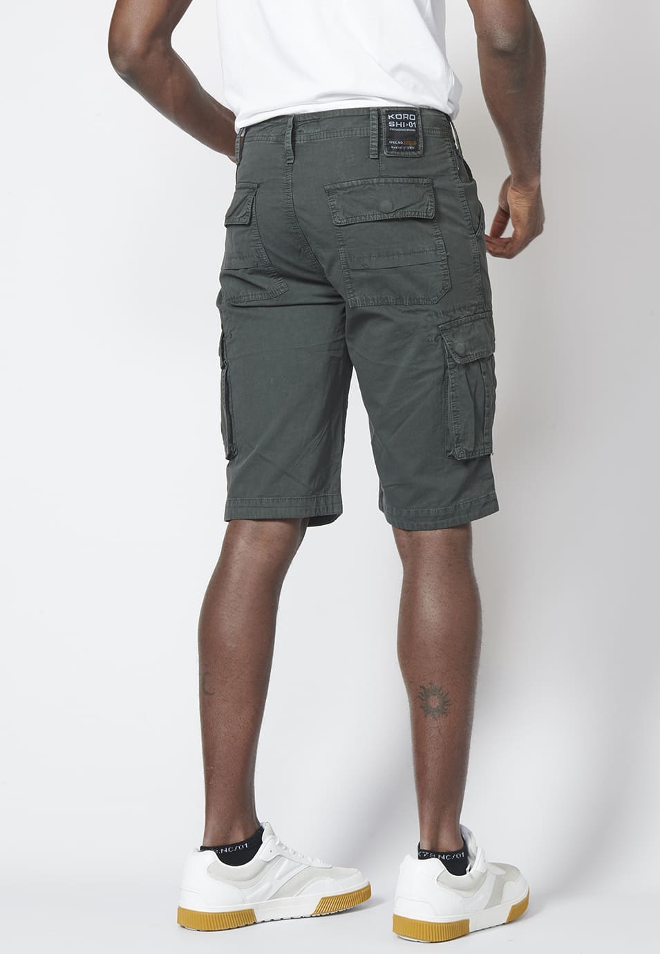 Bermuda Cargo de Algodón con Seis Bolsillos Hombre – Koroshi 2211PS11