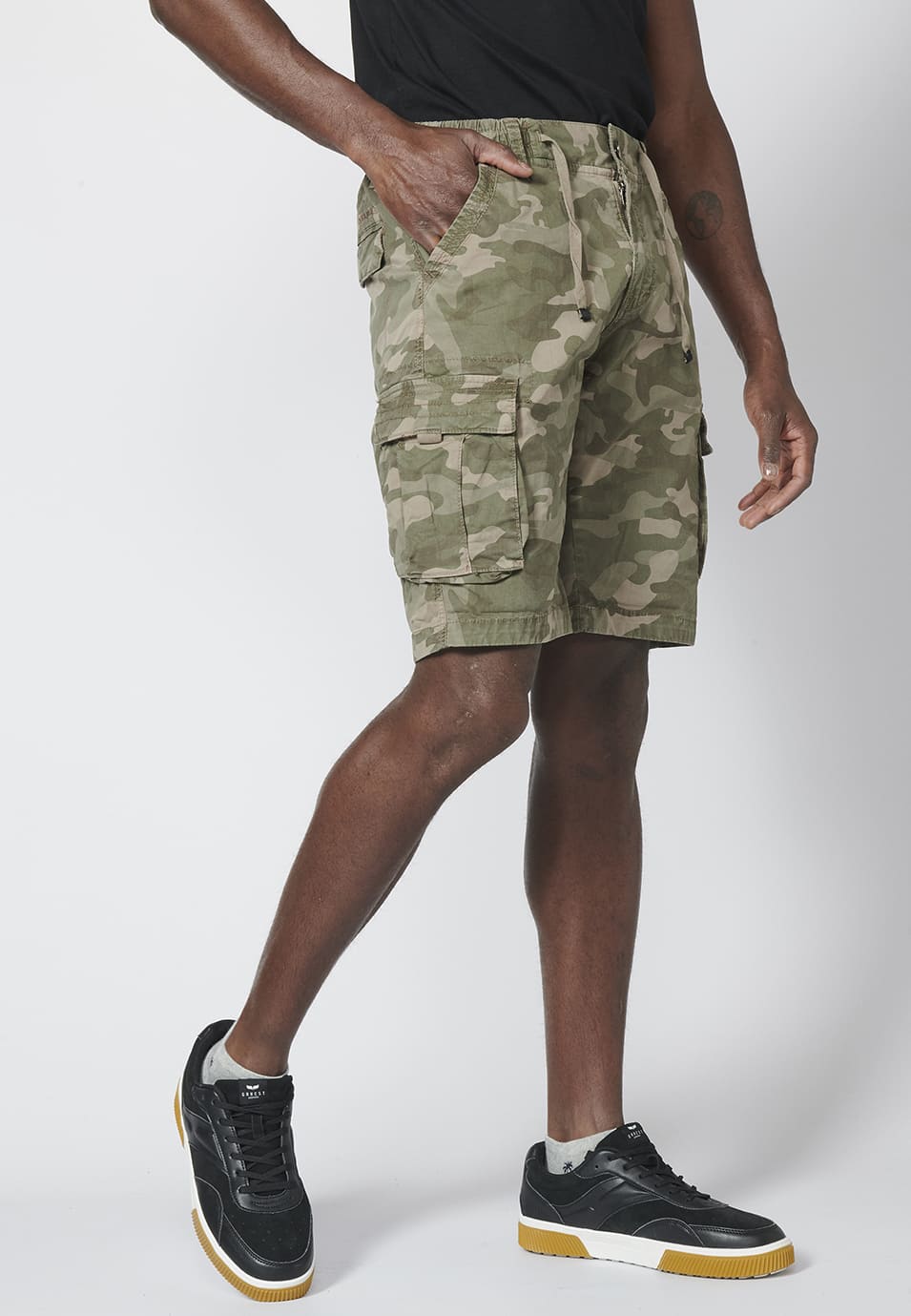 Bermuda Cargo Hombre 7 Bolsillos Cintura Elástica – Koroshi 2211PS12