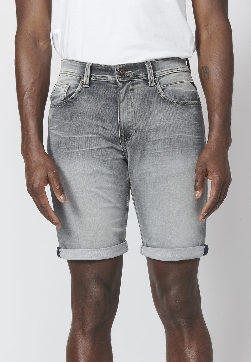 Bermuda Hombre Knit Denim Efecto Gastado – Koroshi Gris