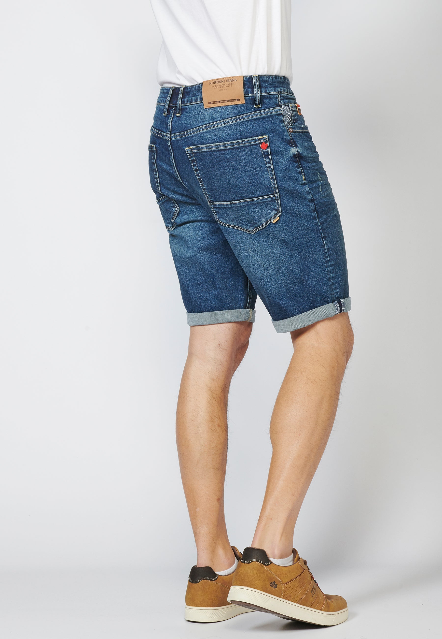 Pantalón Corto Knit Denim Regular Efecto Gastado Hombre Azul Medio – Koroshi