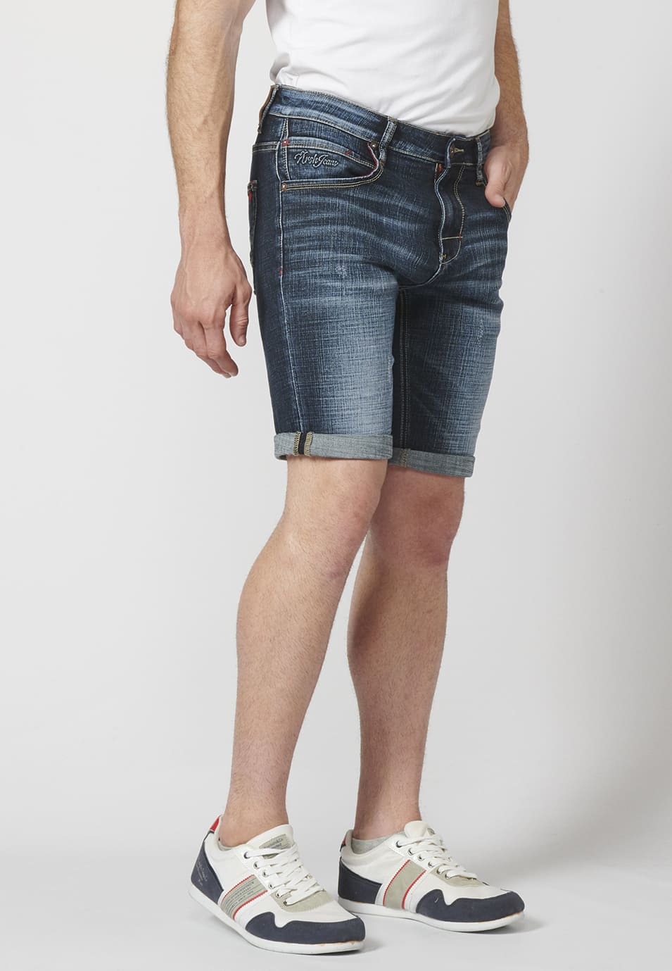 Bermuda Hombre Denim Regular Efecto Gastado – Koroshi Azul Oscuro