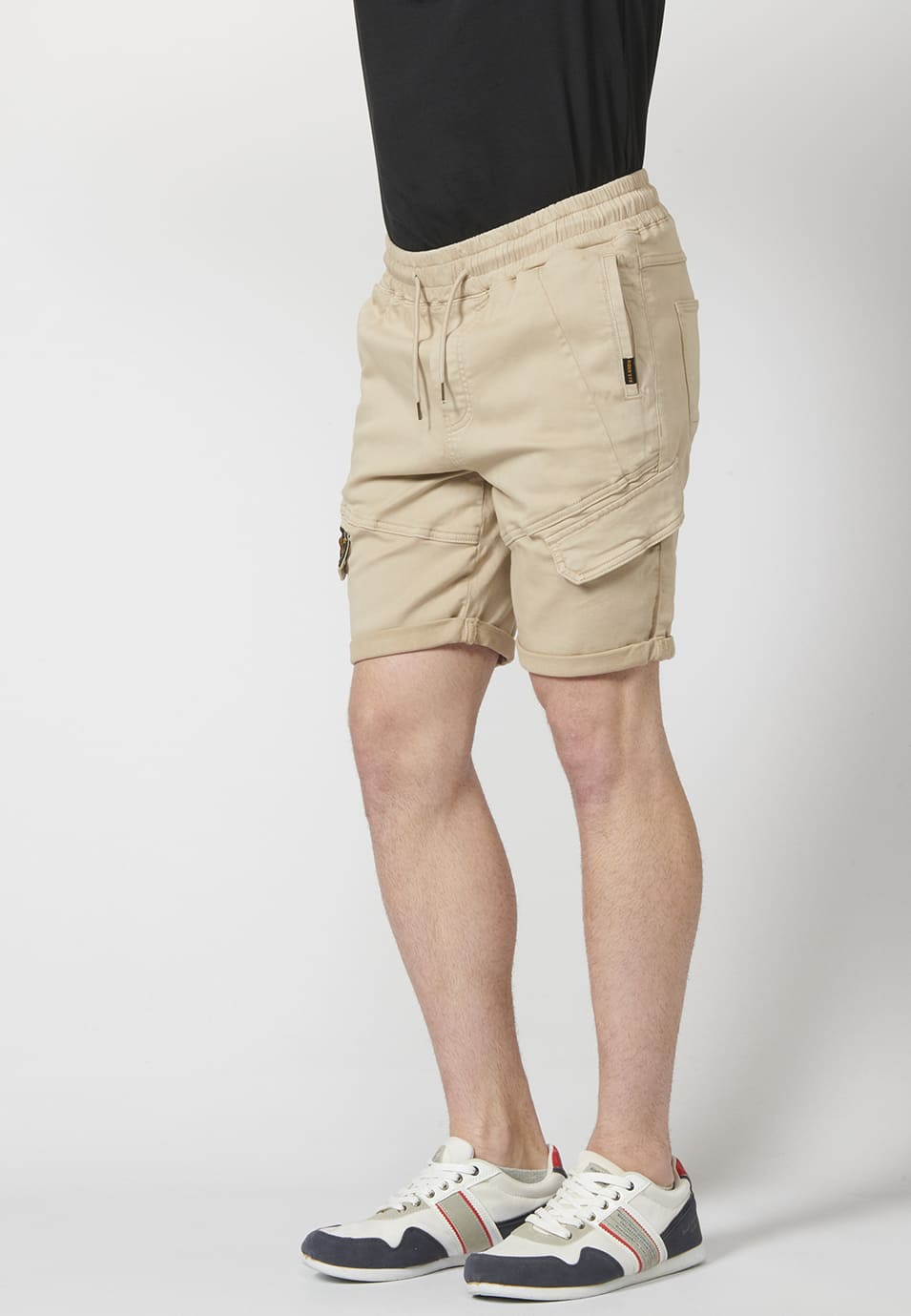 Short Hombre Jogger Knit Denim Bajos Vuelta – Koroshi 2211PS84