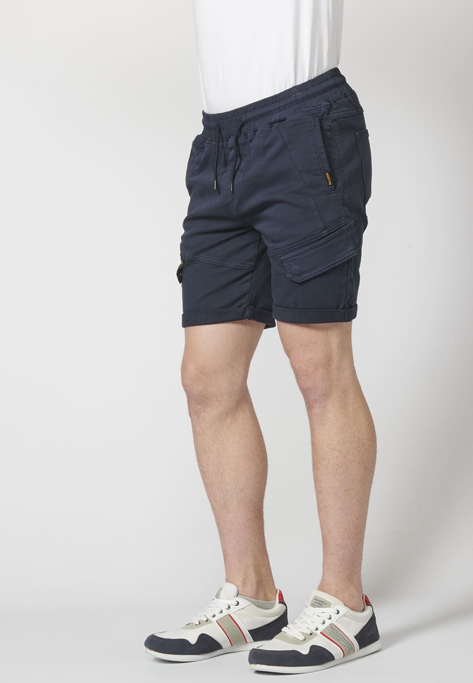 Short Hombre Jogger Knit Denim Bajos Vuelta – Koroshi 2211PS84