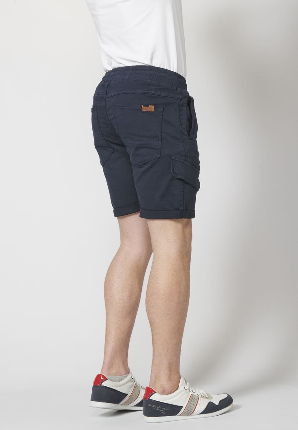 Short Hombre Jogger Knit Denim Bajos Vuelta – Koroshi 2211PS84