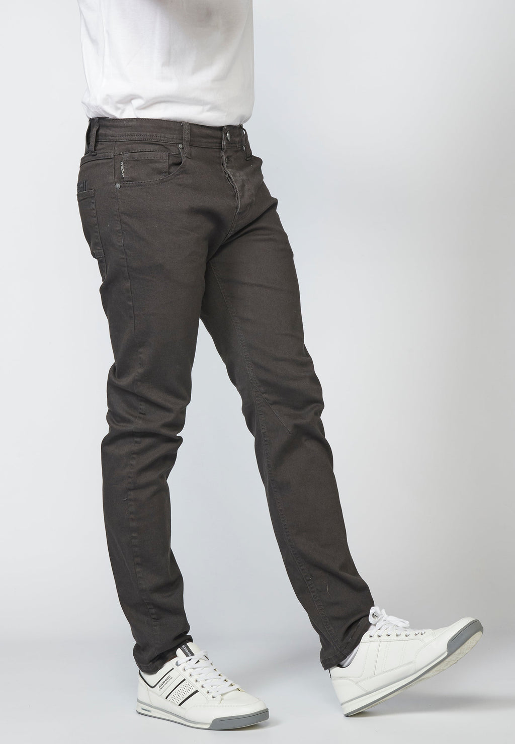 Pantalón Jeans Tapered Fit Hombre con Cadena – Koroshi 2211PT03