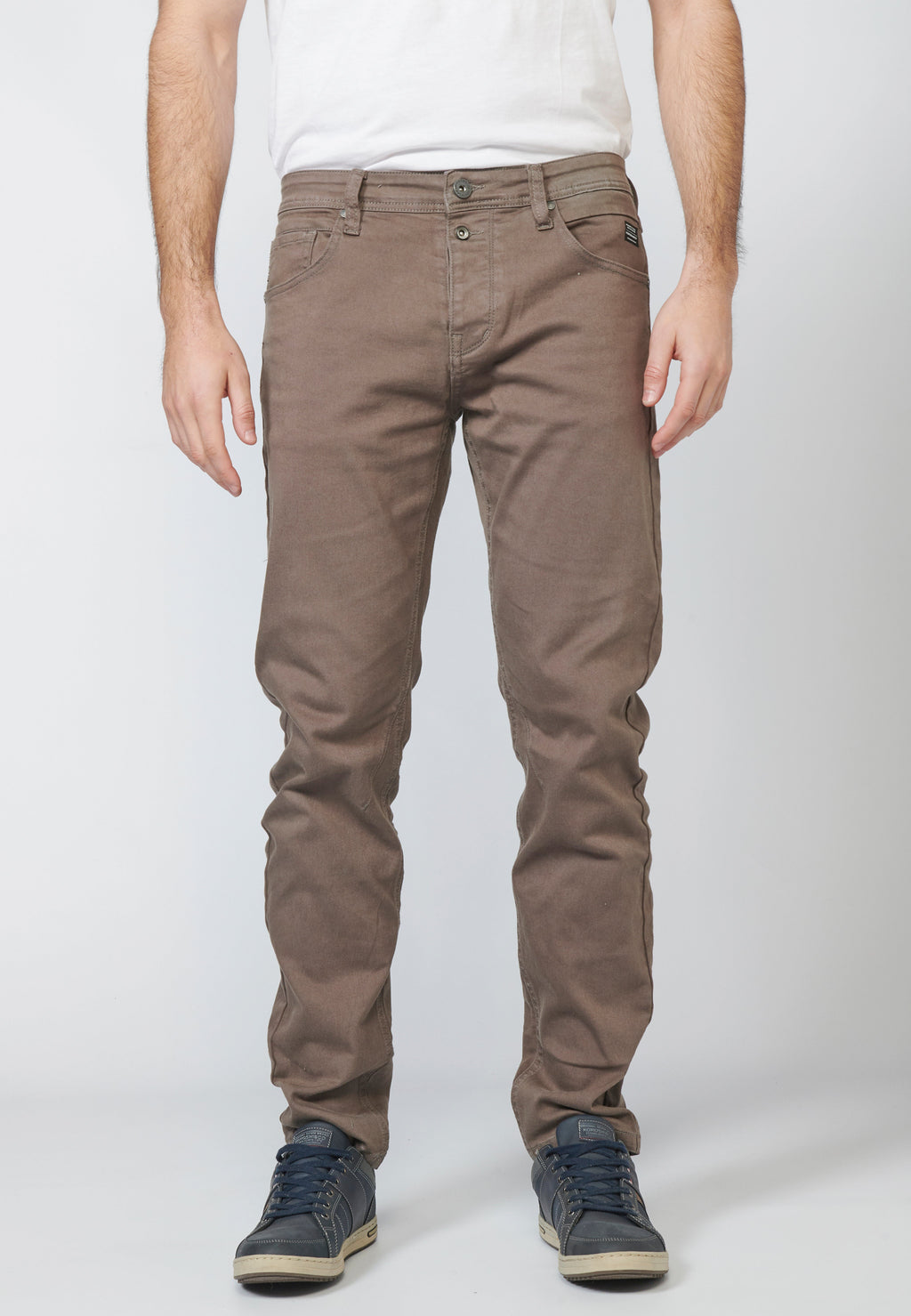 Pantalón Jeans Tapered Fit Hombre con Cadena – Koroshi 2211PT03