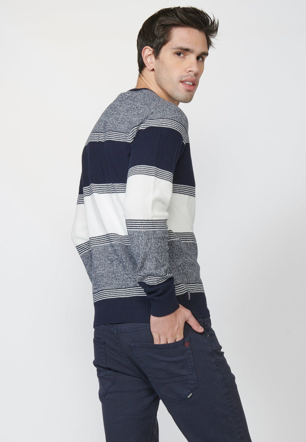 Jersey punto cuello redondo texturizado a rayas de algodón para hombre