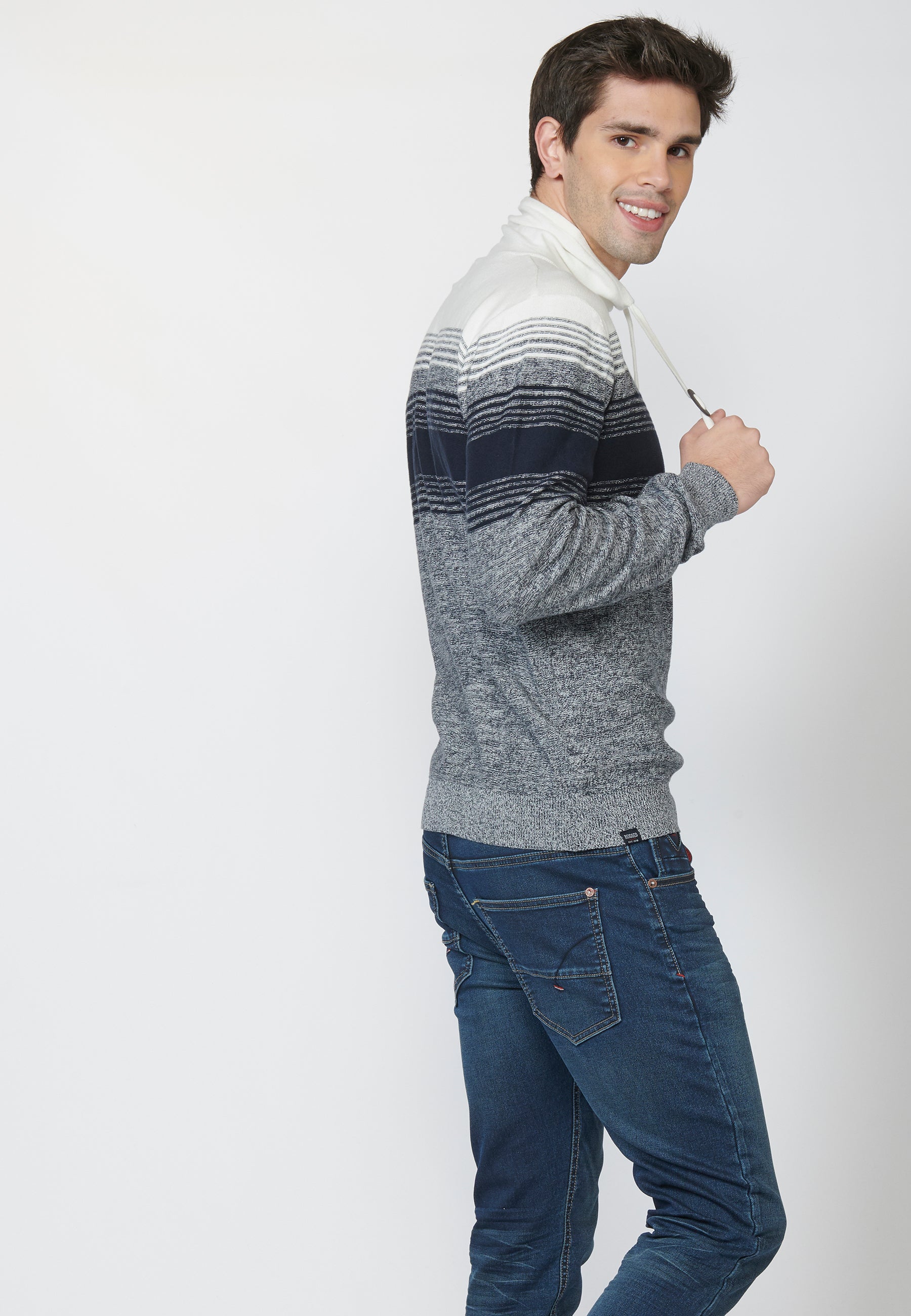 Jersey de punto de algodón con cuello ajustable con cordón | tendencia actual