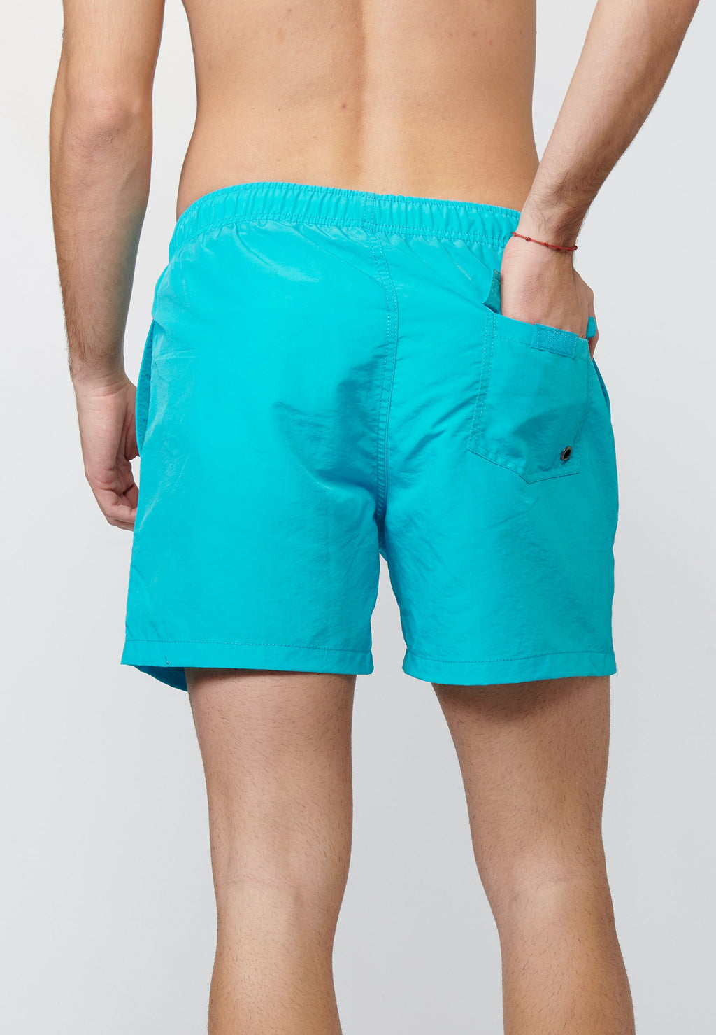 Bañador Corto Hombre Liso con Logo Lateral – Koroshi 2211WA20