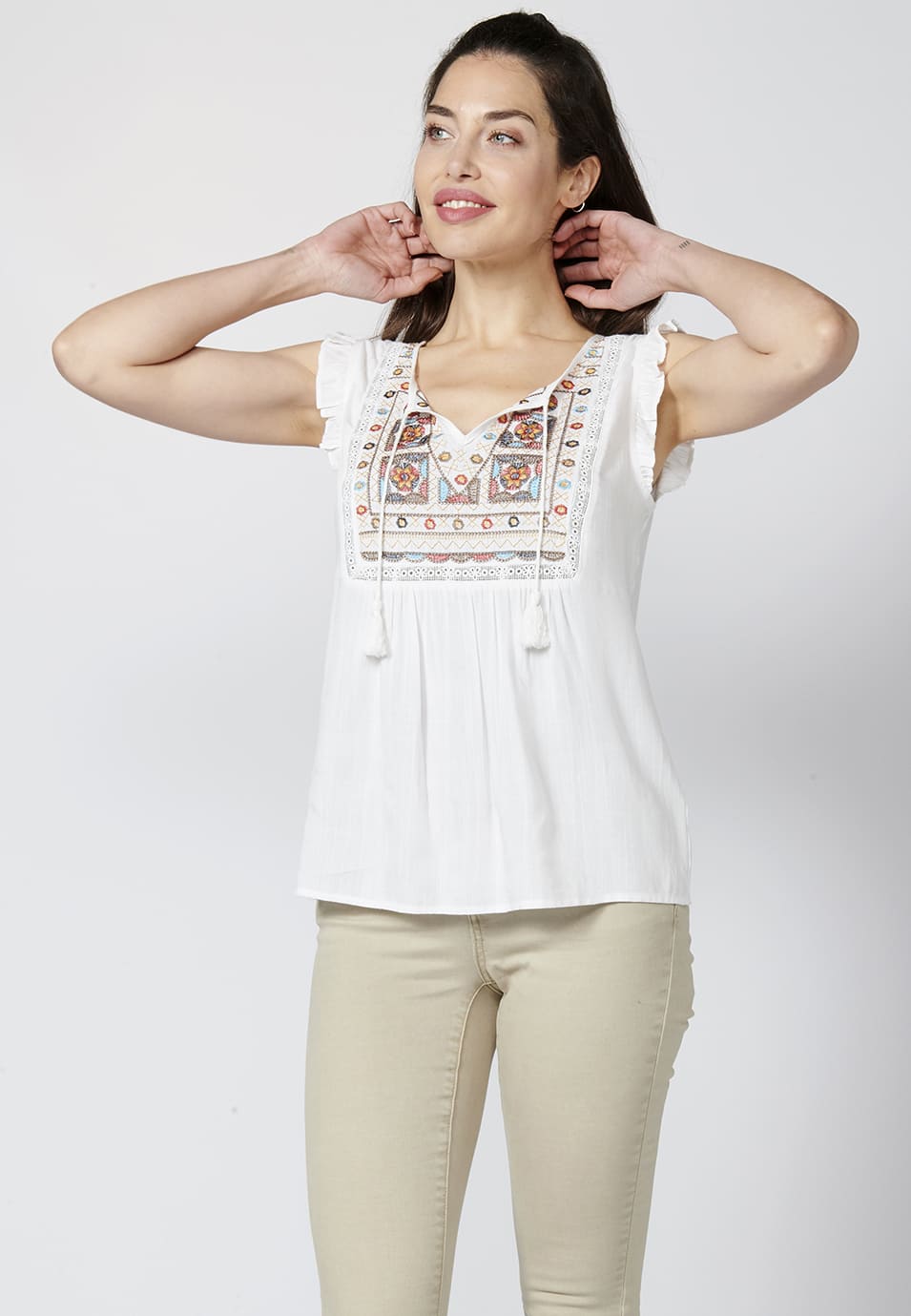 Blusa fluida púrpura sin mangas de mujer con bordado étnico floral