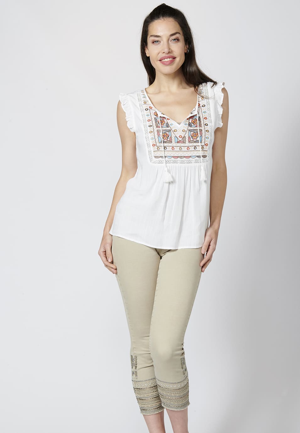 Blusa fluida púrpura sin mangas de mujer con bordado étnico floral