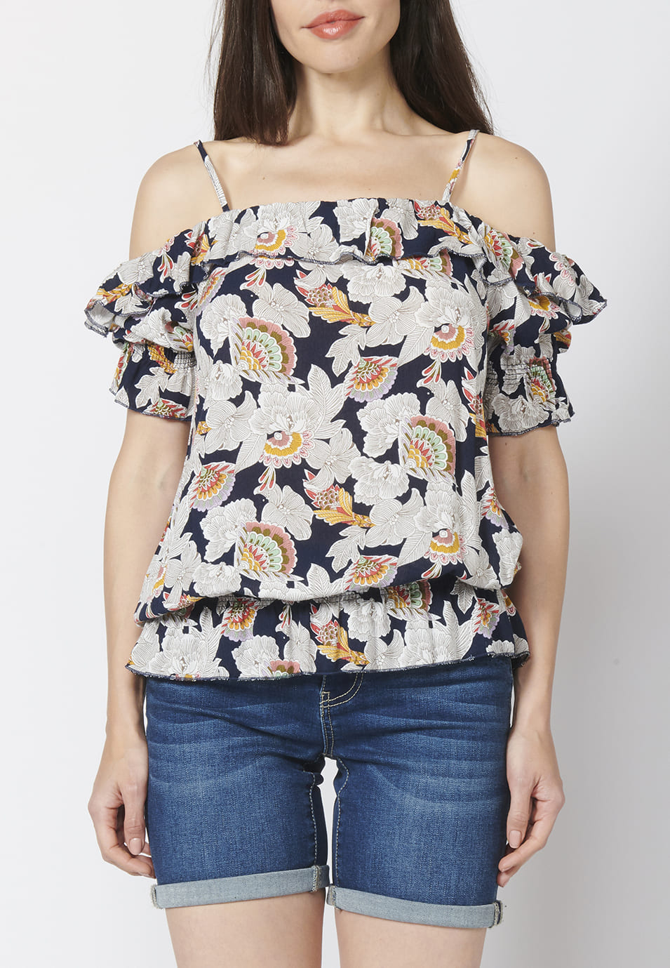 Blusa manga corta fluida con estampado floral | moda urbana