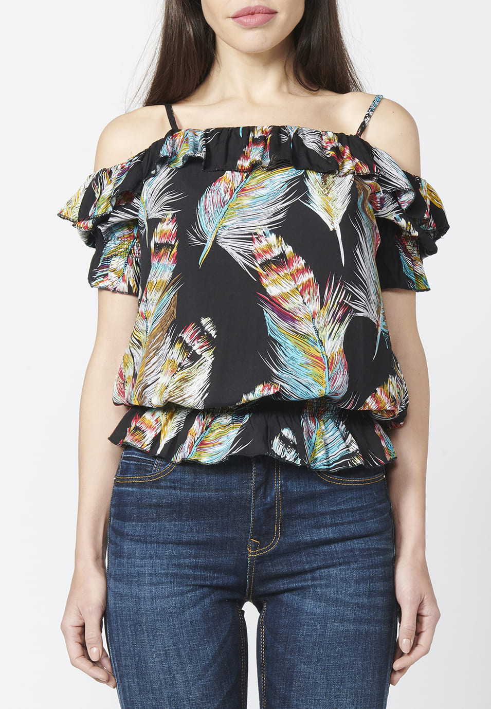 Blusa manga corta fluida con estampado floral y escote barco | estilo versátil