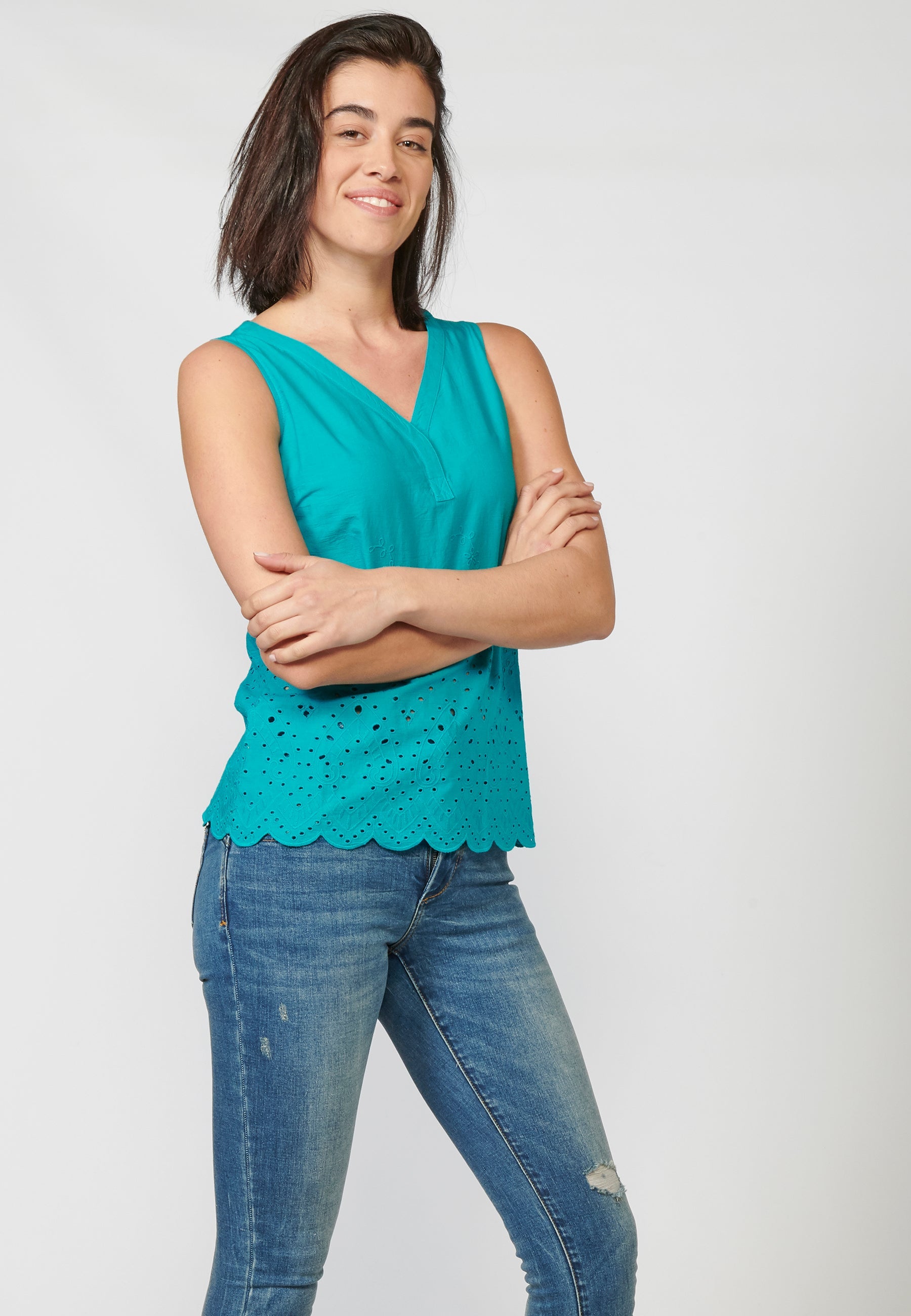 Blusa mujer de algodón roja corte recto sin mangas cuello pico