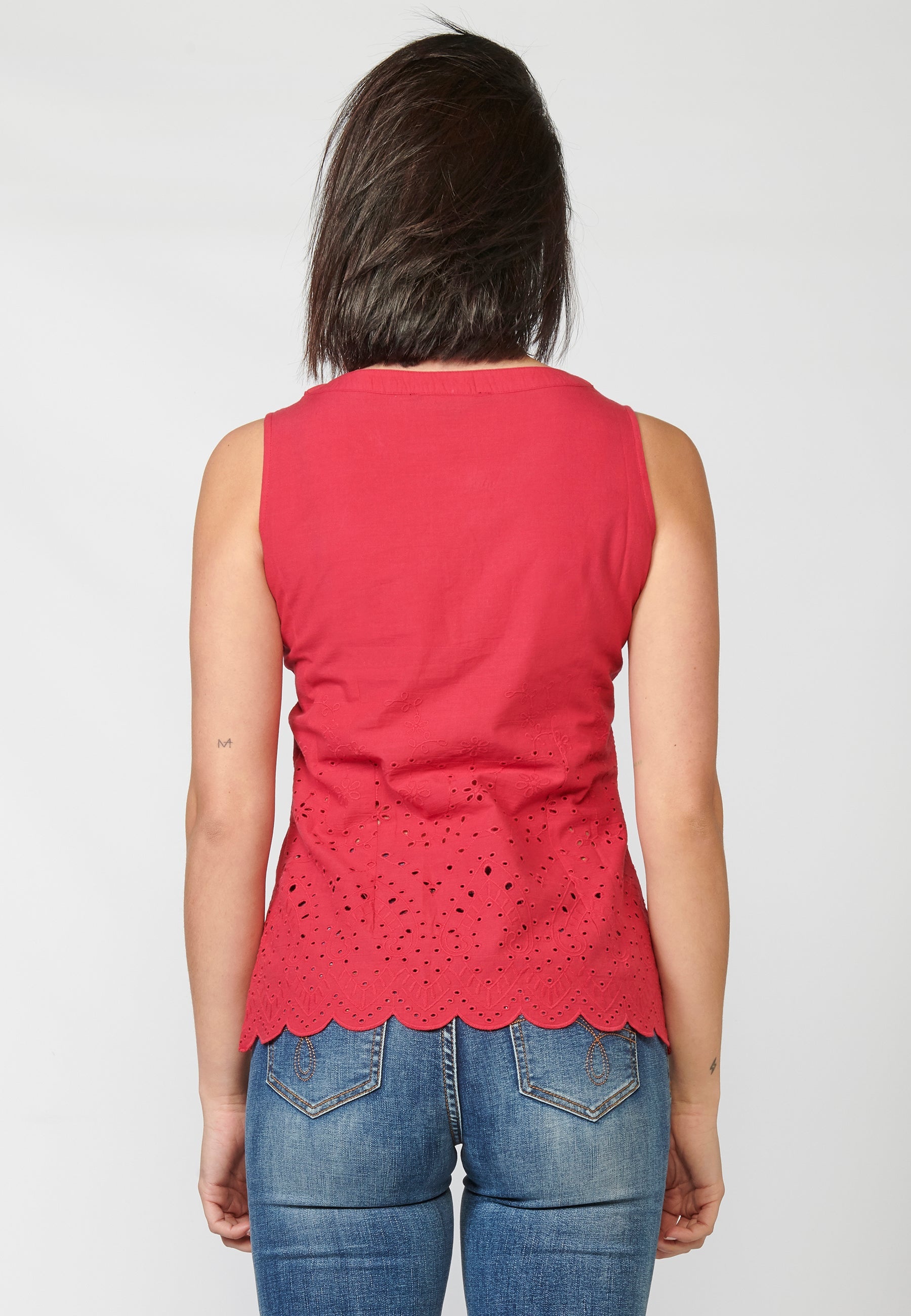Blusa mujer de algodón roja corte recto sin mangas cuello pico