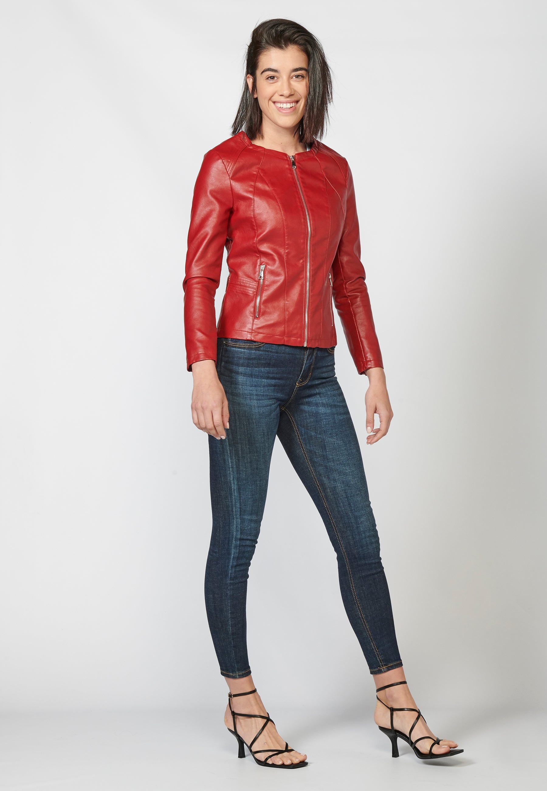 Chaqueta cazadora roja efecto piel de cuello redondo para mujer