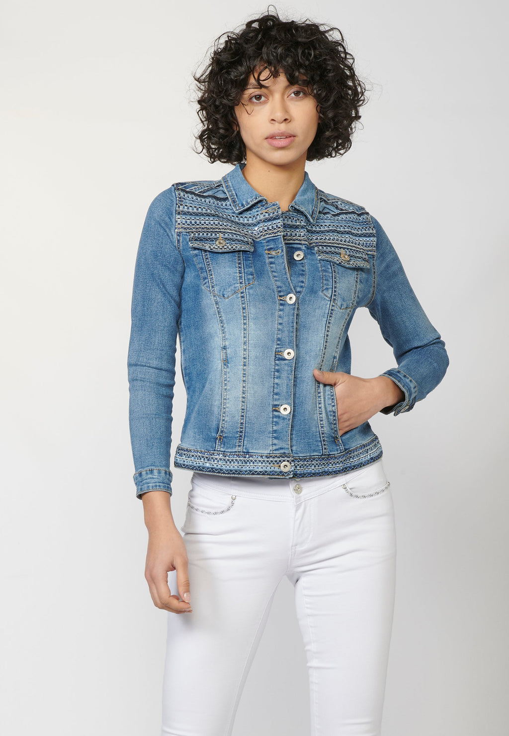 Cazadora vaquera denim manga larga mujer | moda actual