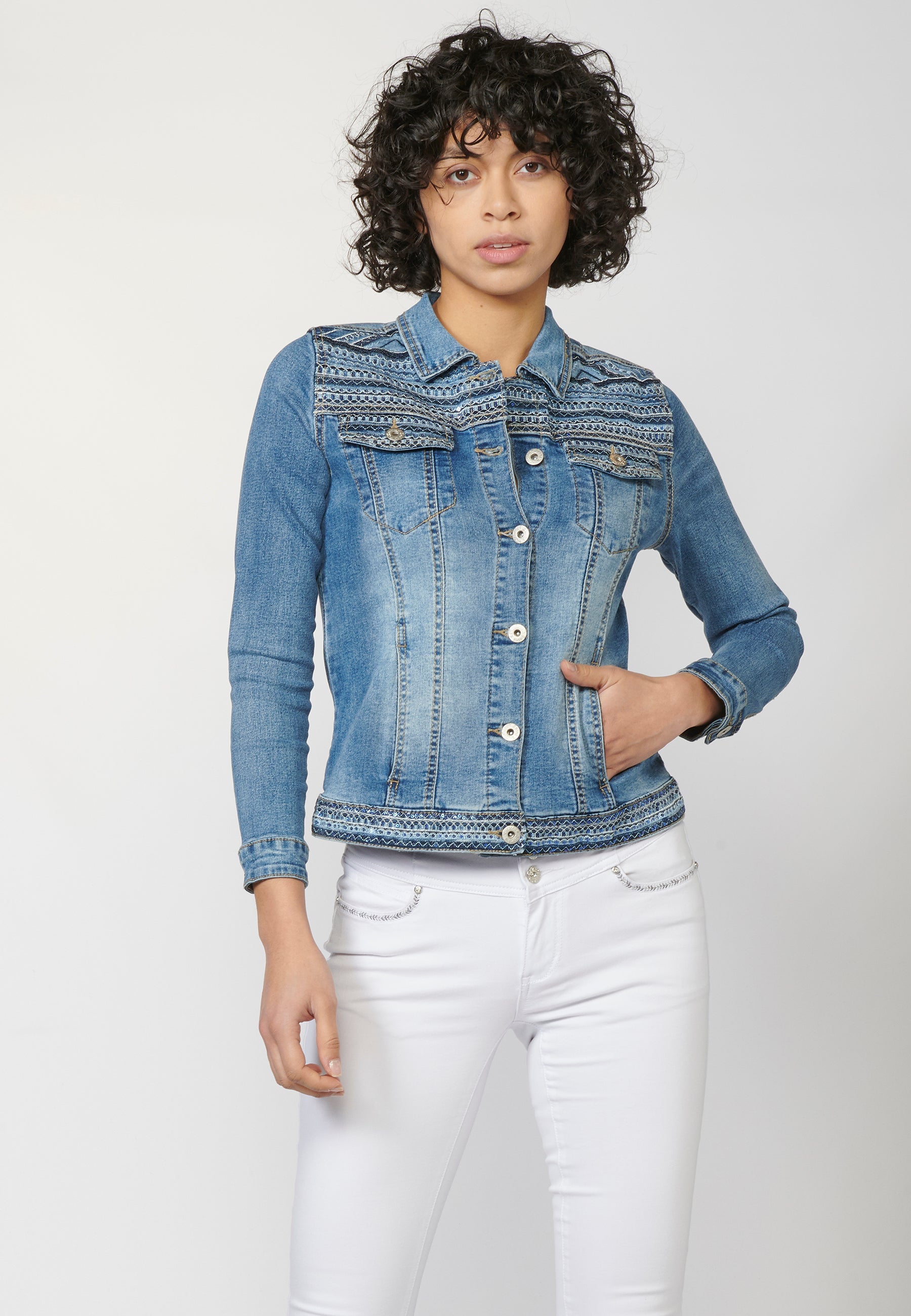 Cazadora vaquera denim manga larga mujer | moda actual