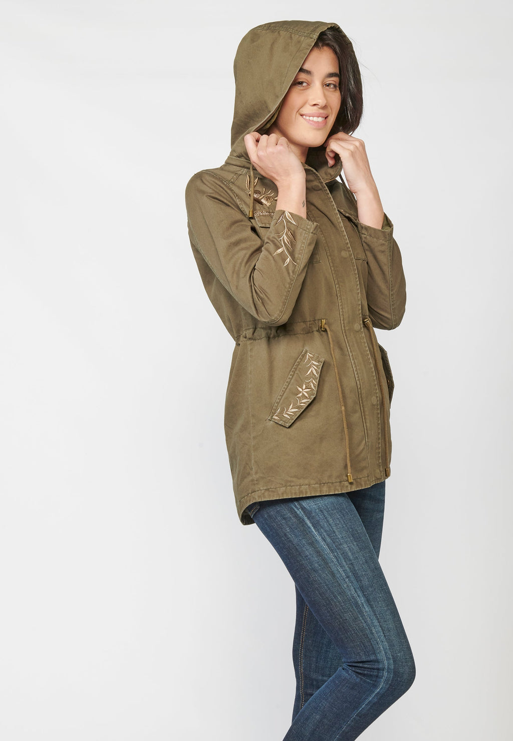 Parka larga mujer de algodón desagastado con borado floral y capucha desmontable