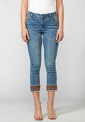 Pantalón de mujer slim fit con detalles bordados en bajos y sarga elástica
