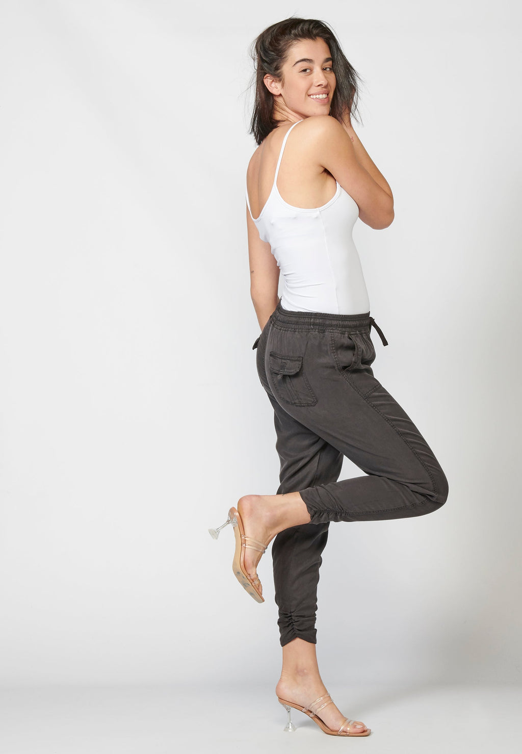 Pantalón de mujer deportivo jogger con cintura elástica ajustable