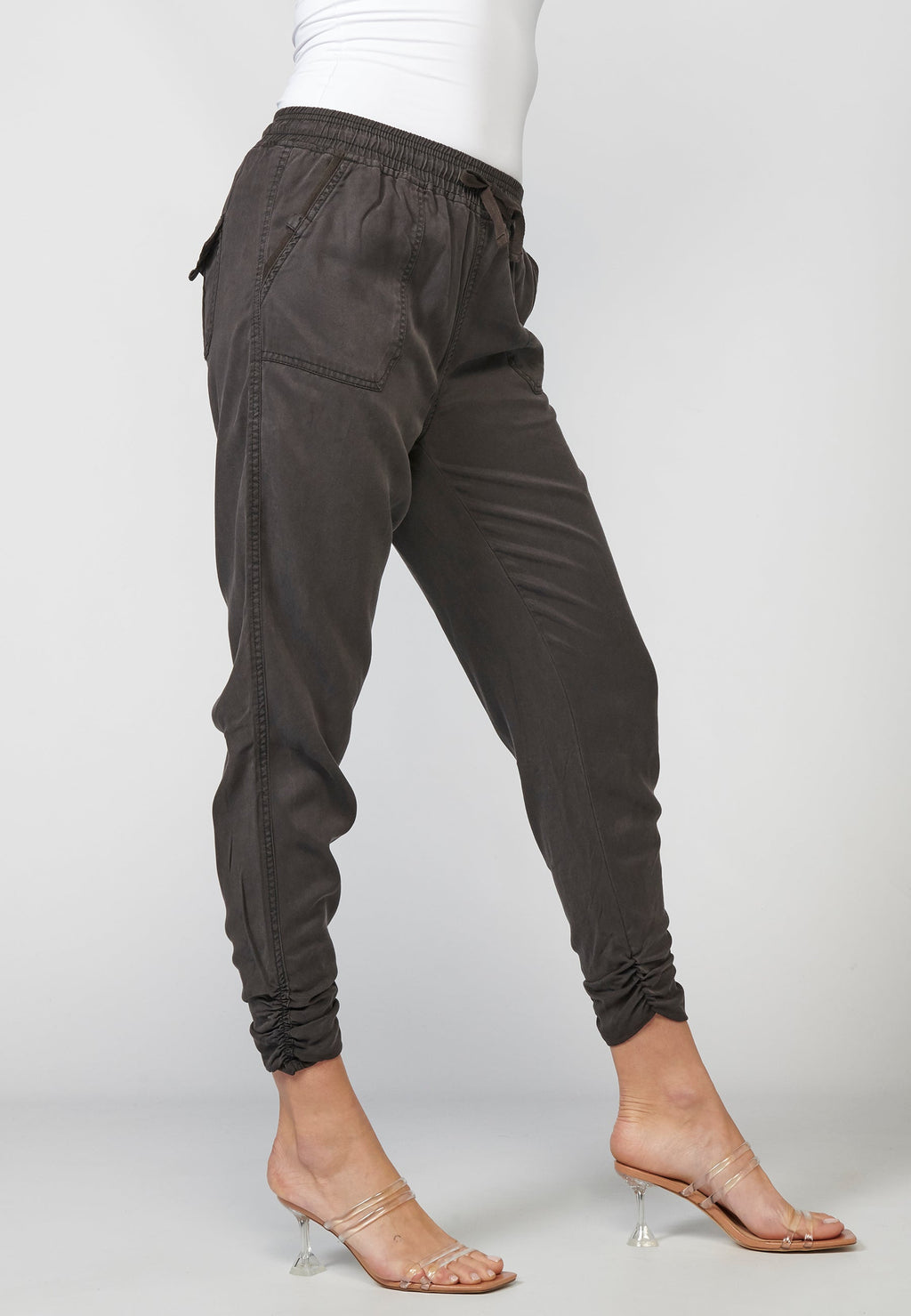 Pantalón de mujer deportivo jogger con cintura elástica ajustable