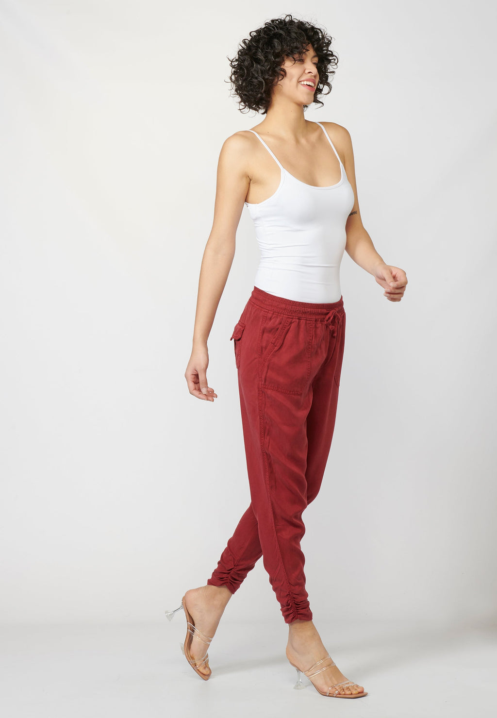 Pantalón de mujer deportivo jogger con cintura elástica ajustable