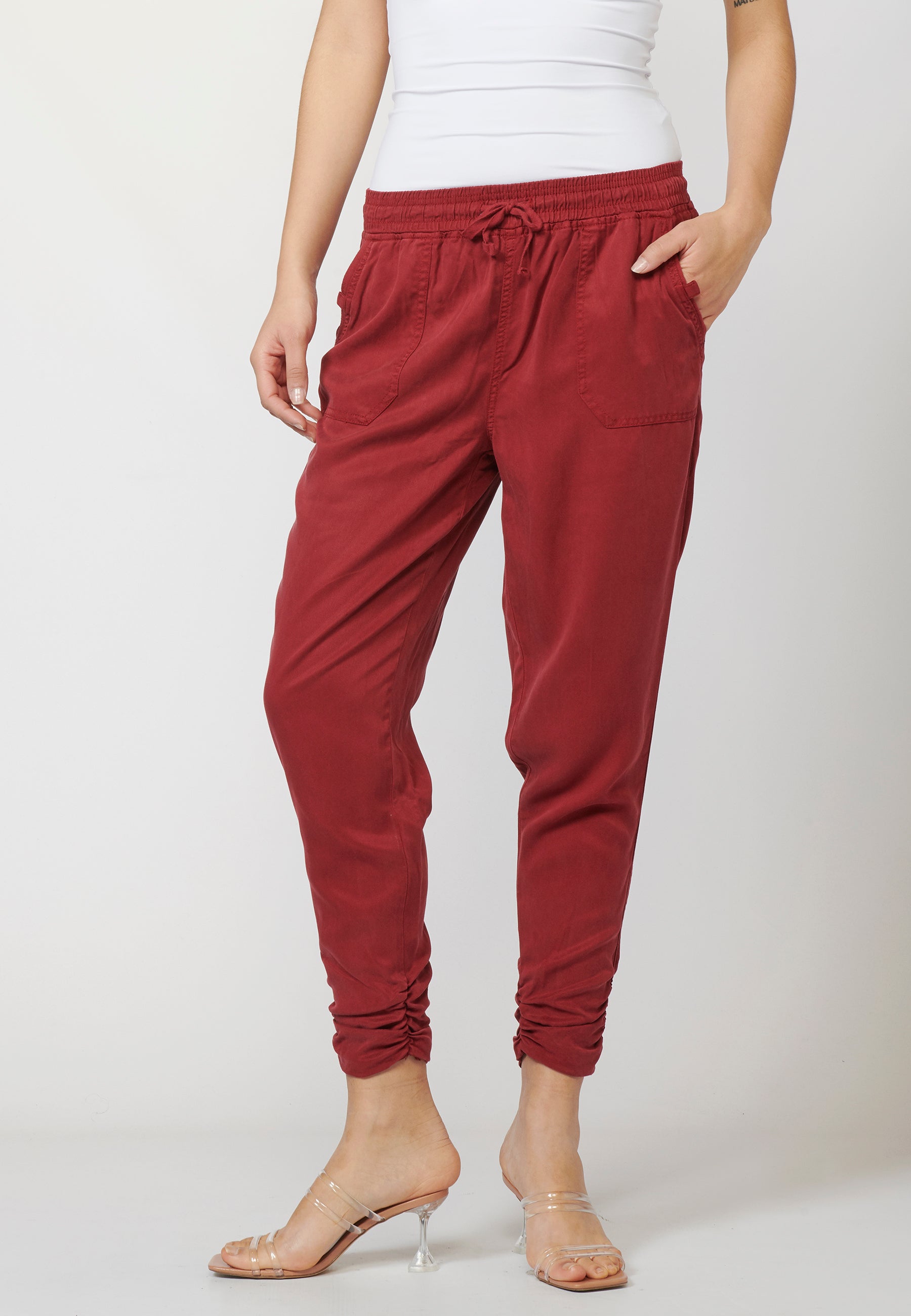Pantalón de mujer deportivo jogger con cintura elástica ajustable