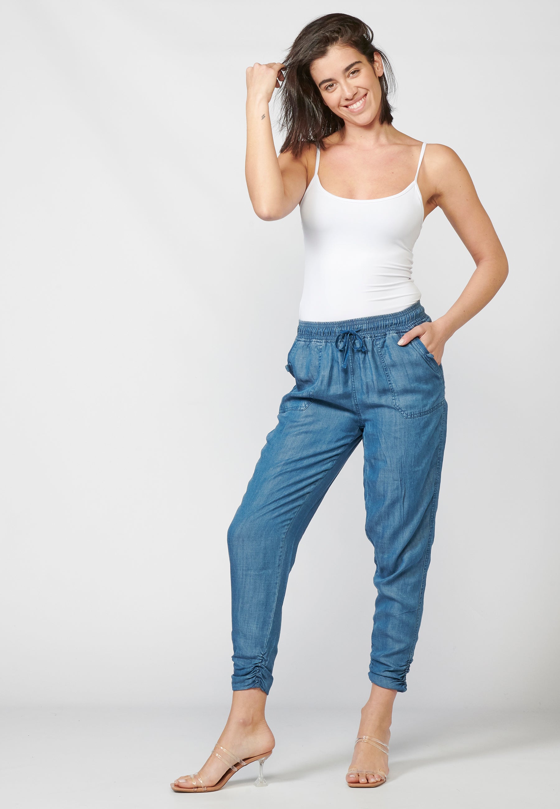 Pantalón de mujer deportivo jogger con cintura elástica ajustable