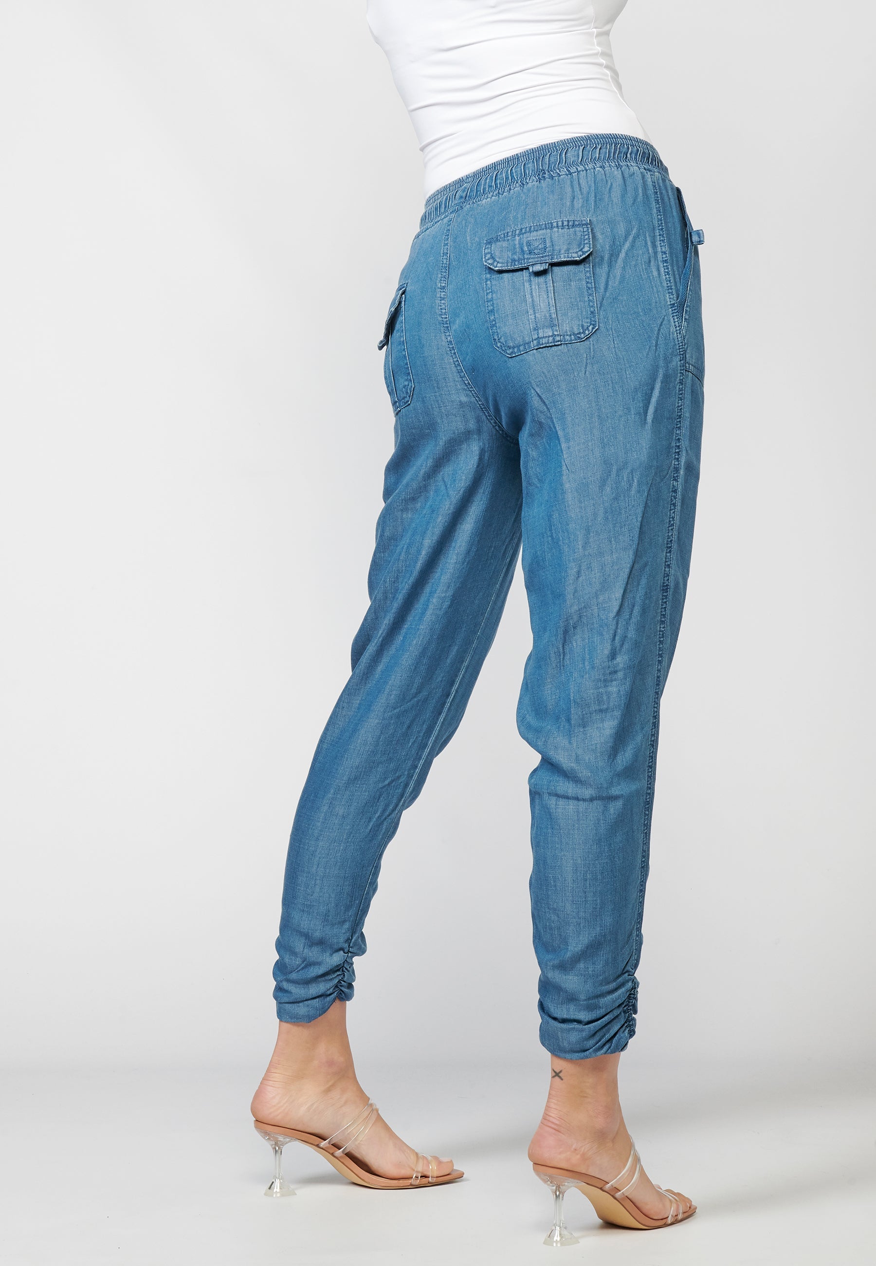Pantalón de mujer deportivo jogger con cintura elástica ajustable