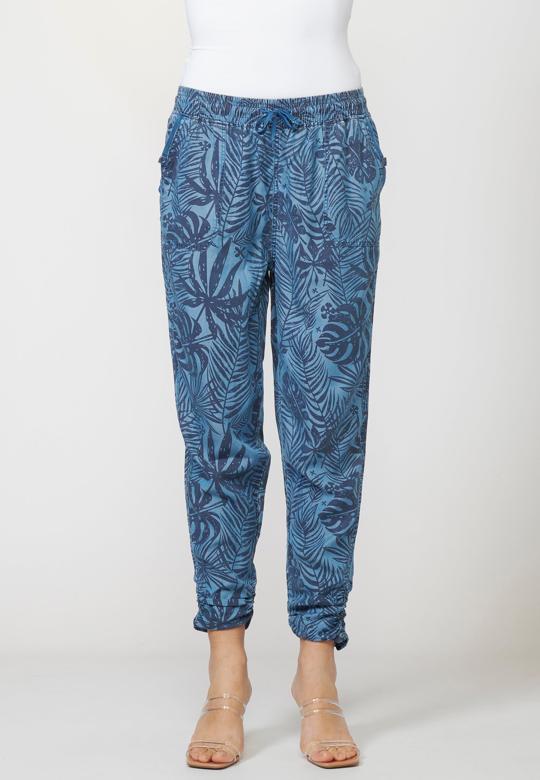 Pantalón de mujer deportivo jogger con estampado tropical y cintura elástica ajustable