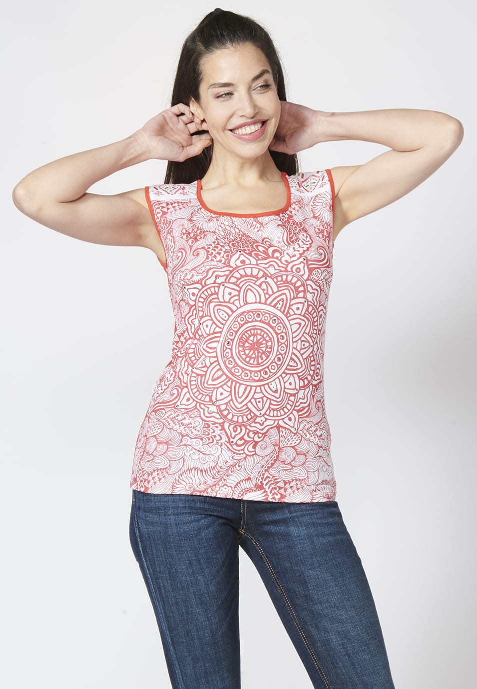 Top sin mangas estampado étnico coral | moda urbana
